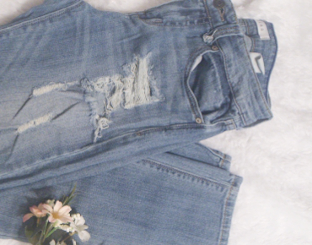 Jeans - Picture 1 of 2